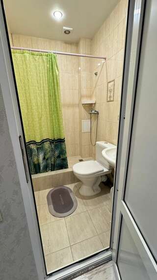 Гостиница Валентин Джубга Двухместный номер с 1 кроватью и балконом-2