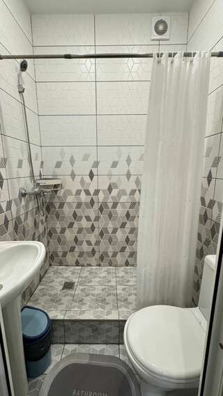 Гостиница Валентин Джубга Небольшой двухместный номер с 1 кроватью-3