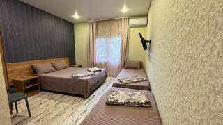 Гостиница Валентин Джубга Трехместный номер-2